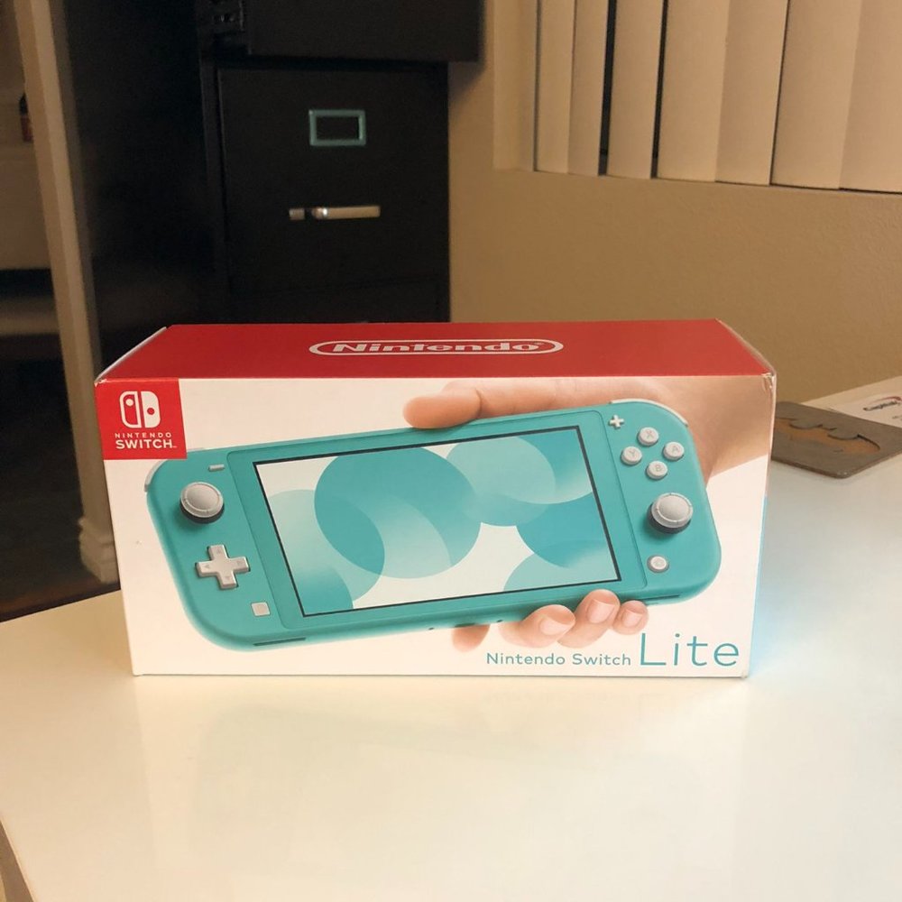 Switch Lite Turquoise